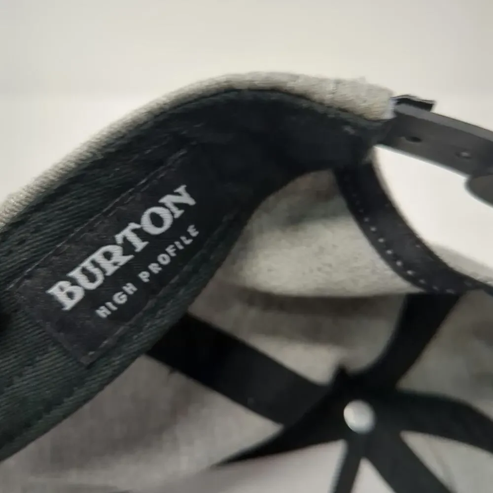 Burton panel gray